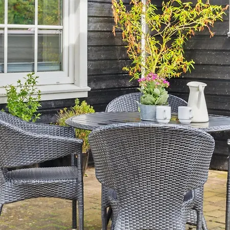 Isbiorn - 300m From The Sea By Interhome *