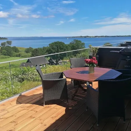 شقة Isbiorn - 300m From The Sea By Interhome *